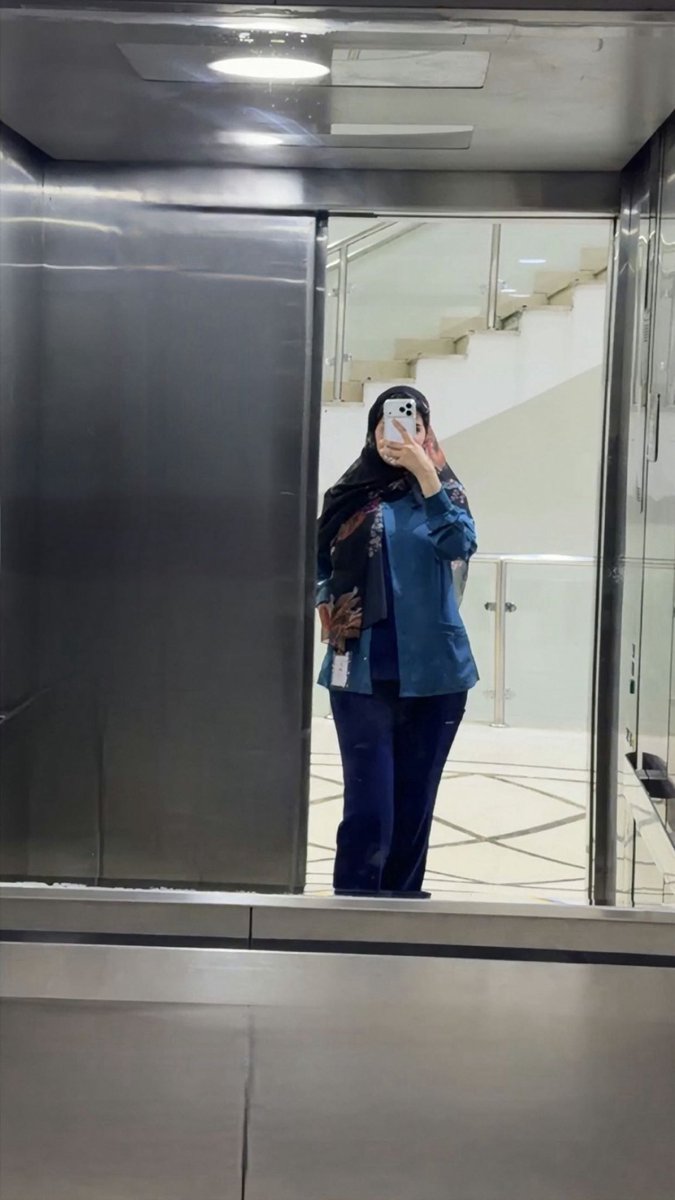 ii_Soleil's tweet photo. طيب والله م زان دوامي الا بالألوان💋💋🤍

#٢٠٣٠_بلا_نقاب https://t.co/pRGLVFJiZc