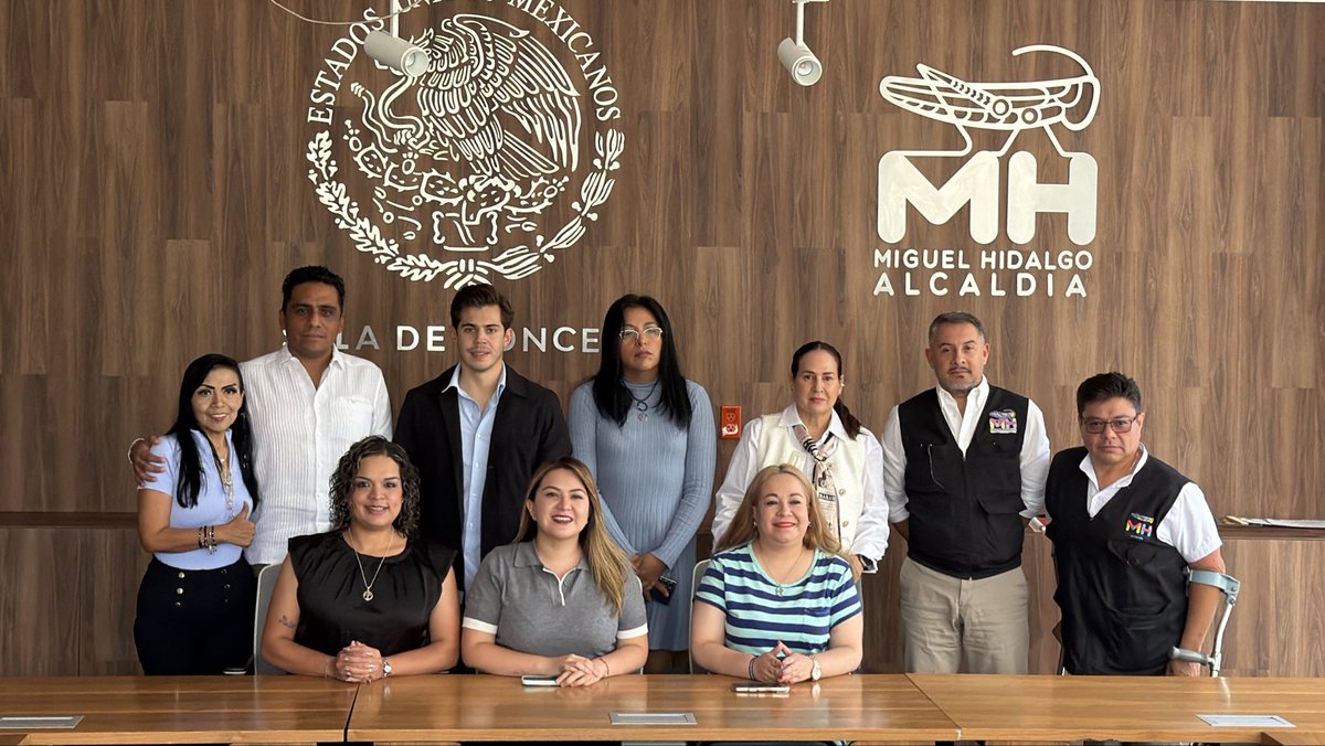 MayeliRuizO's tweet photo. Durante la 9a. Sesión Ordinaria de la Comisión de Seguridad Ciudadana, se rindió el Informe Anual de Actividades por parte de la comisionada. Desde nuestra trinchera, continuaremos impulsando las acciones que fortalecen la seguridad y el bienestar de las familias. https://t.co/yvfWahrToD