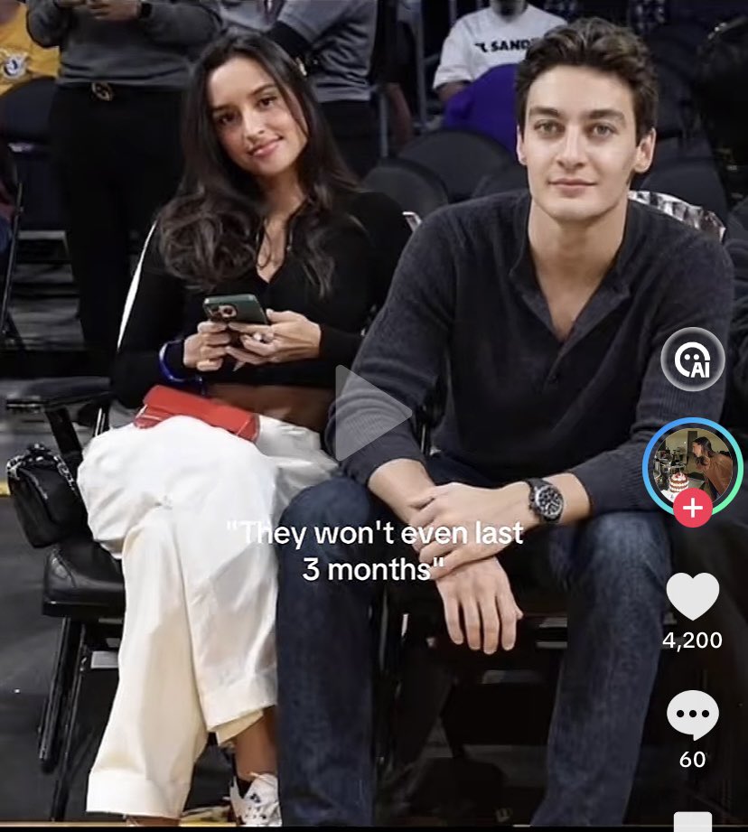 russellane63's tweet photo. what the actual fuck are tiktok fans on https://t.co/bJHaKMcBHx