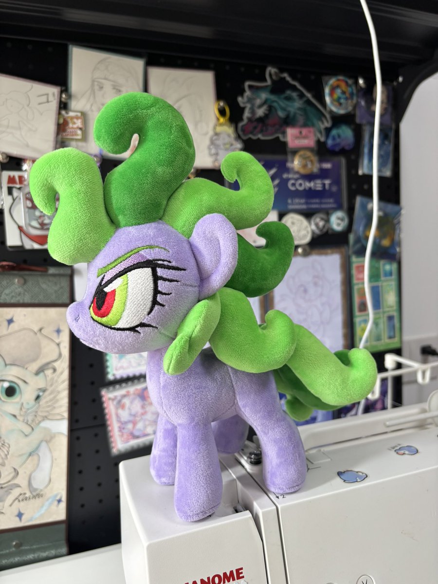 Restia132's tweet photo. 🫛commission

A little Mane-iac https://t.co/lS0Bmf35dp