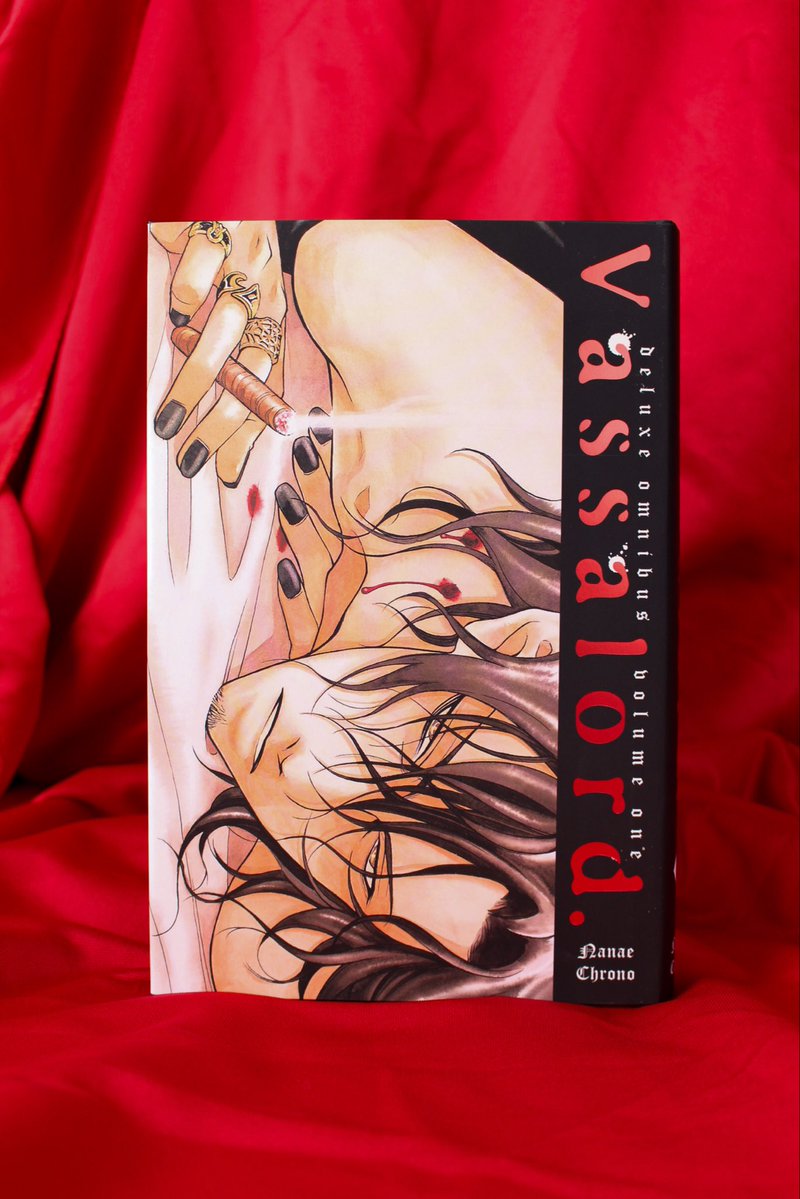 TOKYOPOP's tweet photo. Here’s your first look at Vassalord: Deluxe Edition, volume 1 🩸

The highly requested, classic action-fantasy vampire manga returns in a special, hardcover deluxe edition!
Contains the first 2 volumes of the manga!

Pre-order is now available:
https://t.co/4UseiPp2kF https://t.co/zp7zuL6xAC