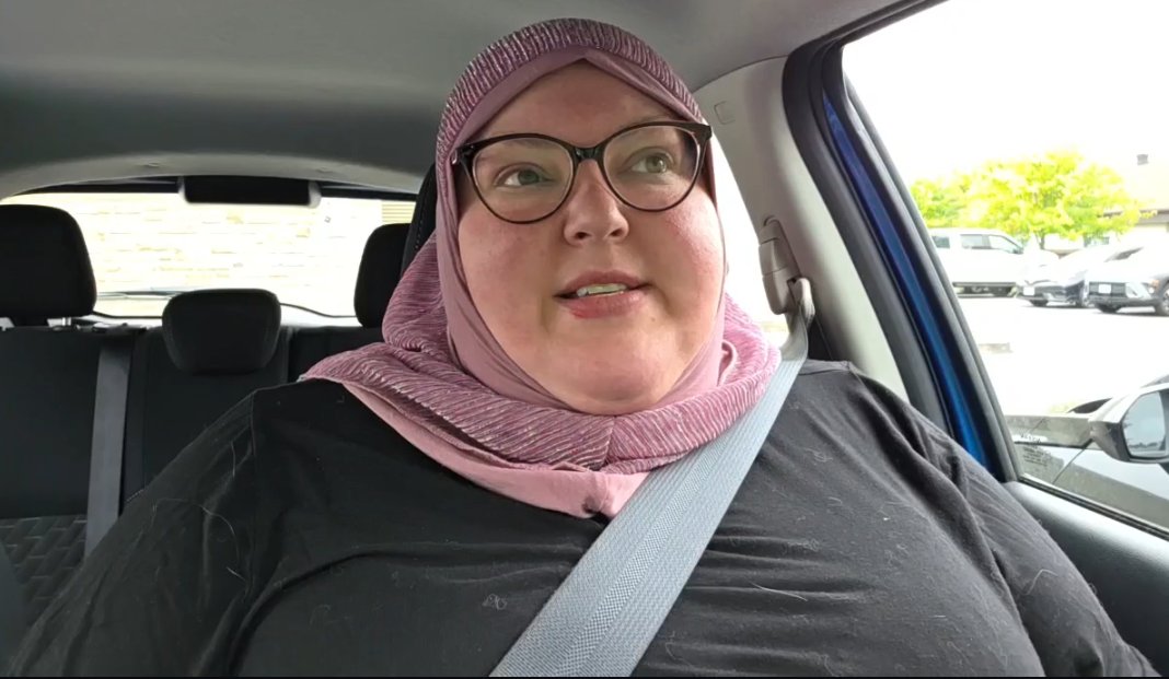 lori_kopf's tweet photo. #FoodieBeauty Current status: "My house is a disaster. I'm not fully packed. I'm not well. I'm dizzy. Honestly, maybe blessing in disguise." Claims Scatz "was able to get a refund" on her (plane?) ticket. Still calling the Yotel folks "scammers." #GorlWorld https://t.co/lOpkPxaD5r