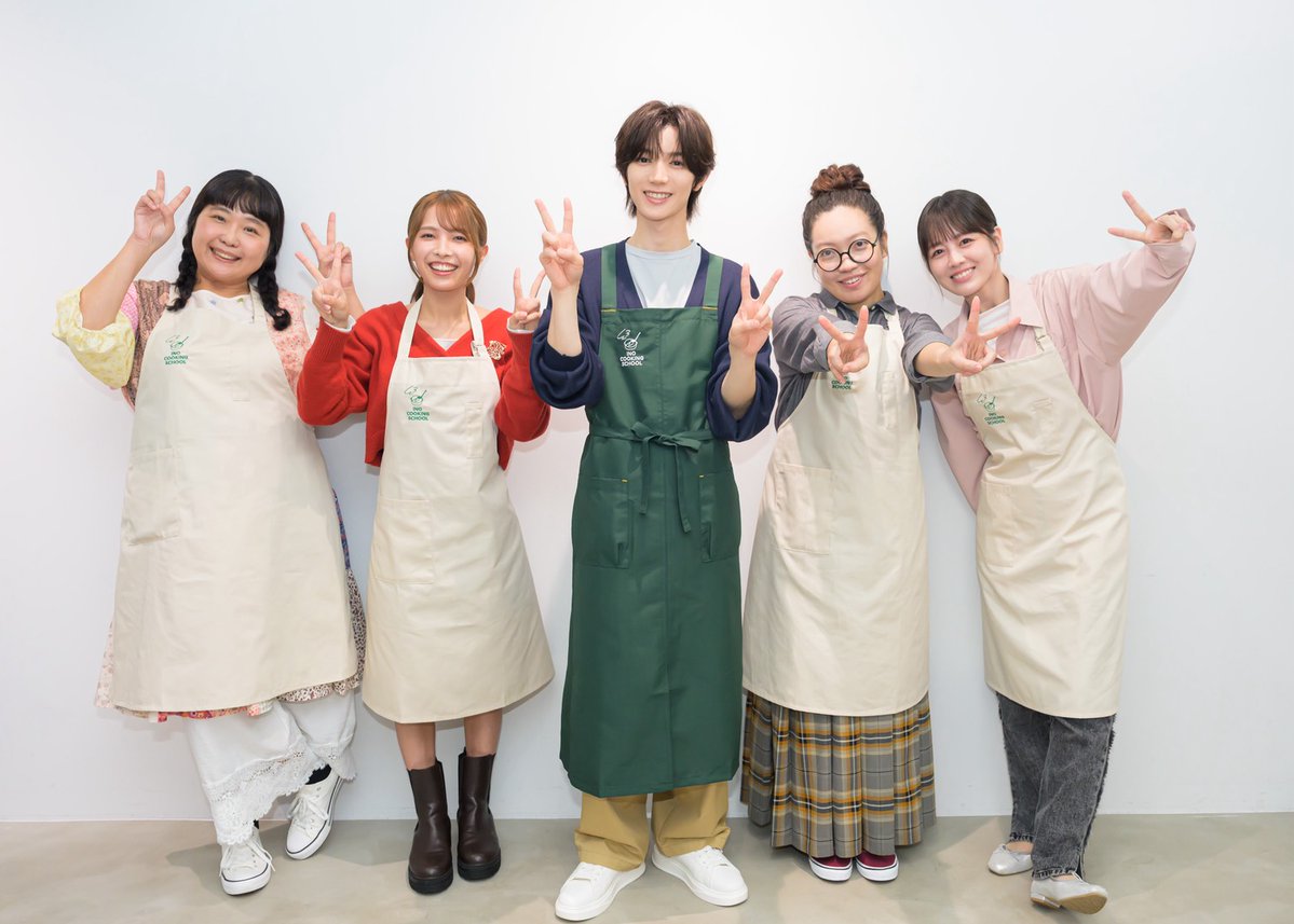 suidora11's tweet photo. ❖━━━━━━━━━━━━━❖
　　　水ドラ★イレブン
　『#小麦とバターと復讐と』
❖━━━━━━━━━━━━━❖  
＼📸最新オフショット＆コメント到着📸／  
和気あいあいとした撮影現場の様子を大公開！
さらに、#伊原六花 さんと #七五三掛龍也 さんから、現場でのマル秘エピソードやリフレッシュ法についてのコメントも到着🗣️✨  

さらに

🎵オープニング曲決定🎵
ドラマの幕開けを飾る楽曲が、#茉ひる さんの書き下ろし新曲「Butter」に決定！
サビの「Diary & I（愛）」に込められた言葉遊びにもご注目ください🤫  

🔗 詳細は公式サイトをチェック！
https://t.co/HNIoRpWv4E  

📺 10月7日(水)よる11時スタート  

#水ドライレブン
#カンテレ
#フジテレビ 系