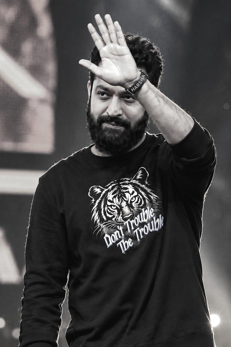 akash_chellimi's tweet photo. #JrNTR https://t.co/bBRHkXbahl