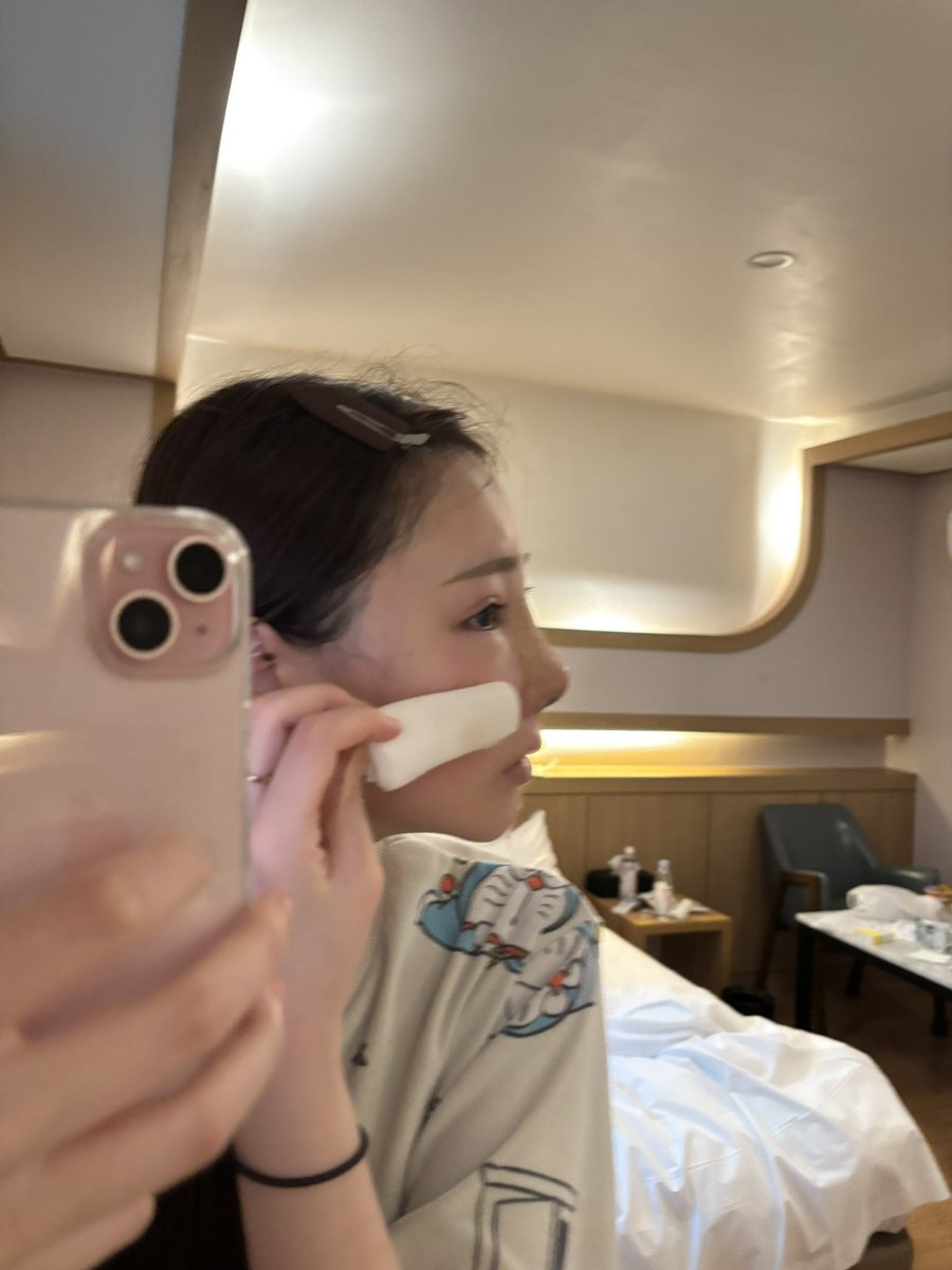 manyanya1103's tweet photo. 懐かしい😭😭😭😭😭😭😭😭😭😭誰がなんと言おうと努力だもん😭😭😭😭😭😭😭😭😭😭😭😭2年で詰め込んで今人生楽しいよー😭😭😭😭😭😭😭 https://t.co/vGHhqKWUbi