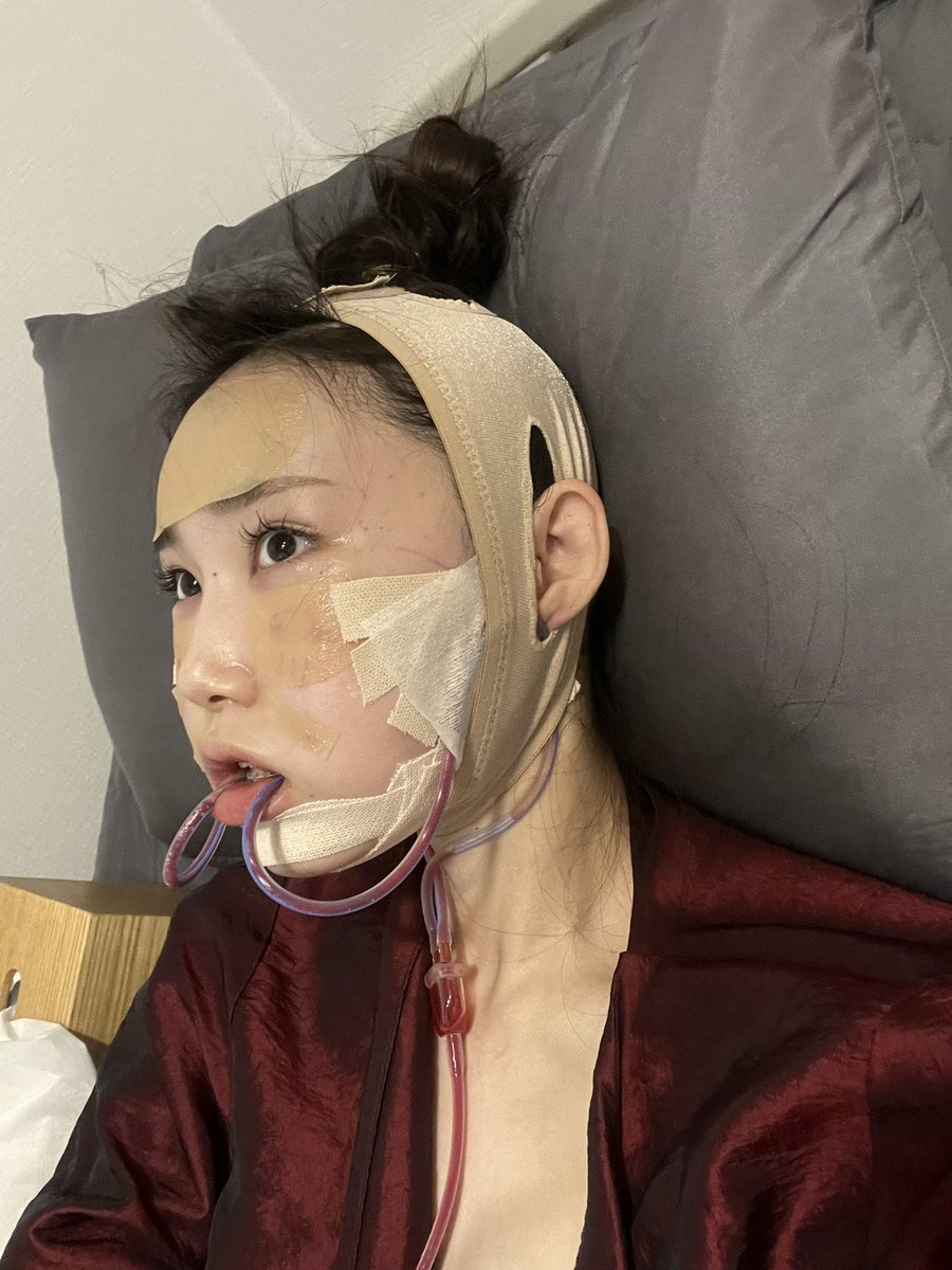 manyanya1103's tweet photo. 懐かしい😭😭😭😭😭😭😭😭😭😭誰がなんと言おうと努力だもん😭😭😭😭😭😭😭😭😭😭😭😭2年で詰め込んで今人生楽しいよー😭😭😭😭😭😭😭 https://t.co/vGHhqKWUbi