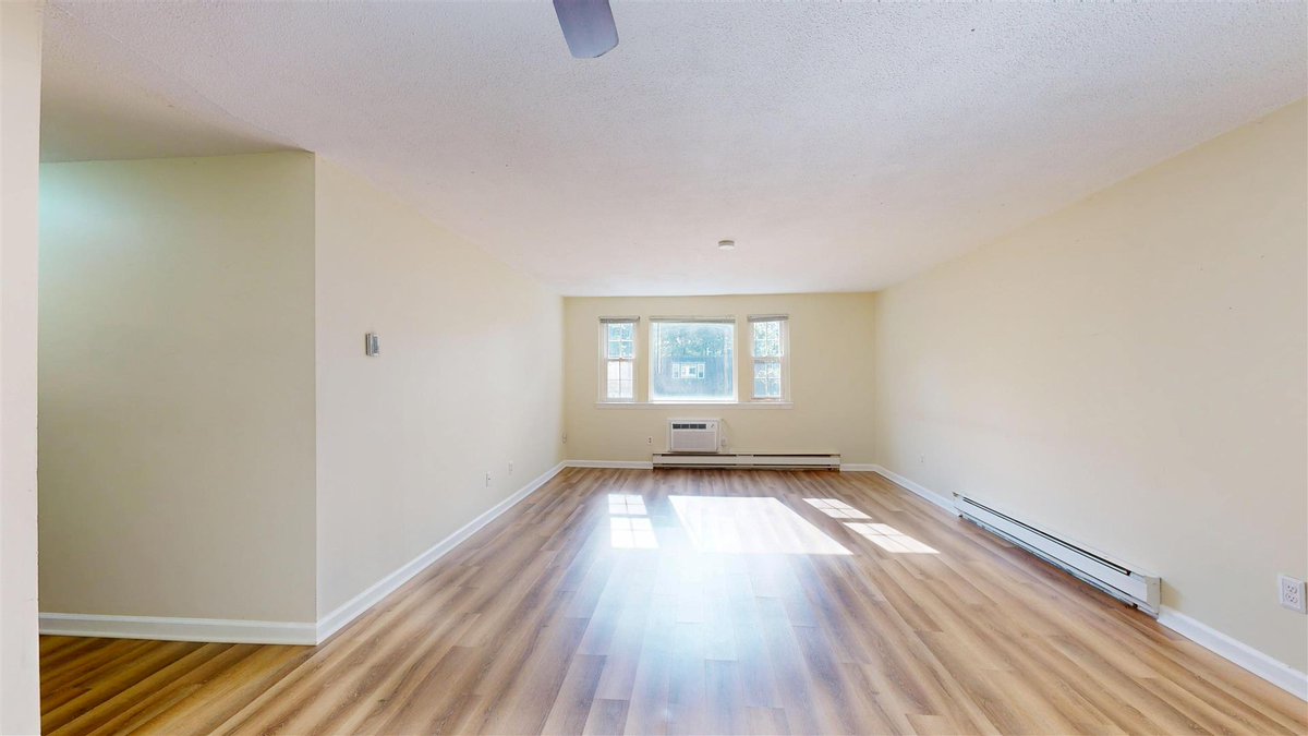 TeamDixonRE's tweet photo. Check our tour and let us know what you think! 

Tom &amp; Bette Dixon #TeamDixon, #Keller Williams Realty Easton https://t.co/ln617pnmwF