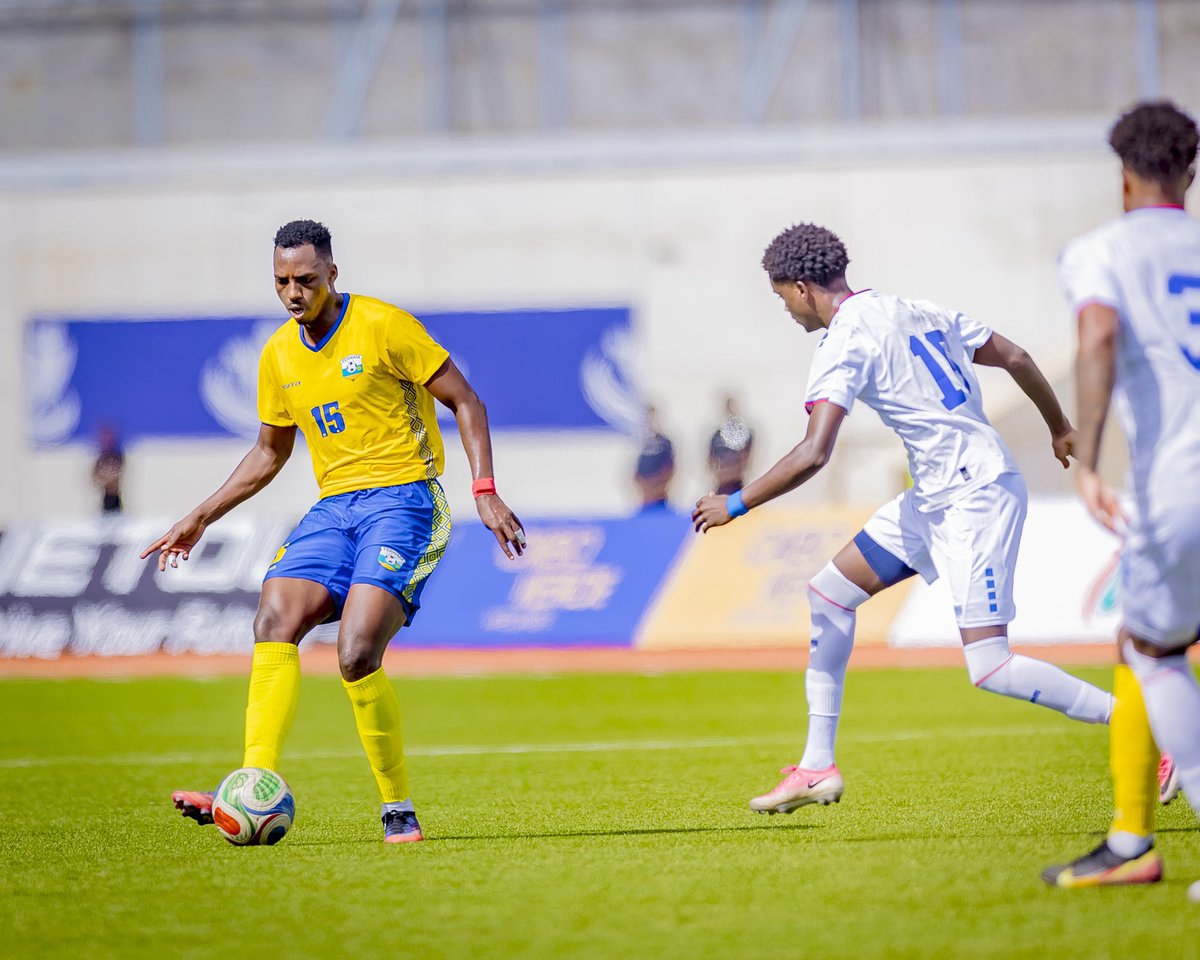Rwanda_Sports's tweet photo. 🎶Tsinda we Batsinde!
Ishyaka, umurava, ubwitange 🙌🏾…Mwakoze cyane kuduha ibyishimo🇷🇼🔥! Mukomereze aho, gahunda iracyari #AFCON2027

#TuriAmavubi 💪🏾 https://t.co/ImvZerdQj8