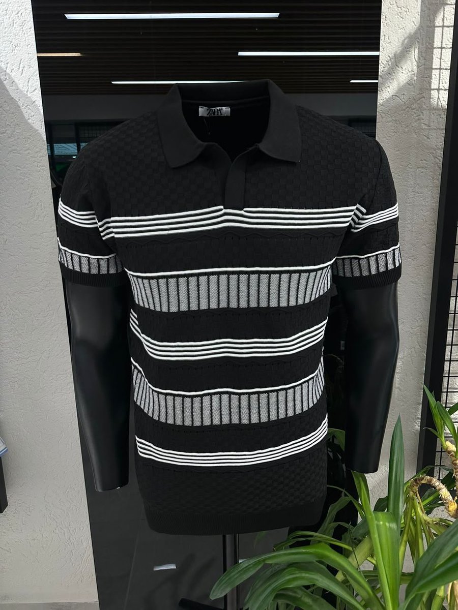 egbon_drip's tweet photo. Clean T shirt available 

From 30k-35k !!!! 
Free delivery to anywhere in Nigeria https://t.co/7HSe314Vv8