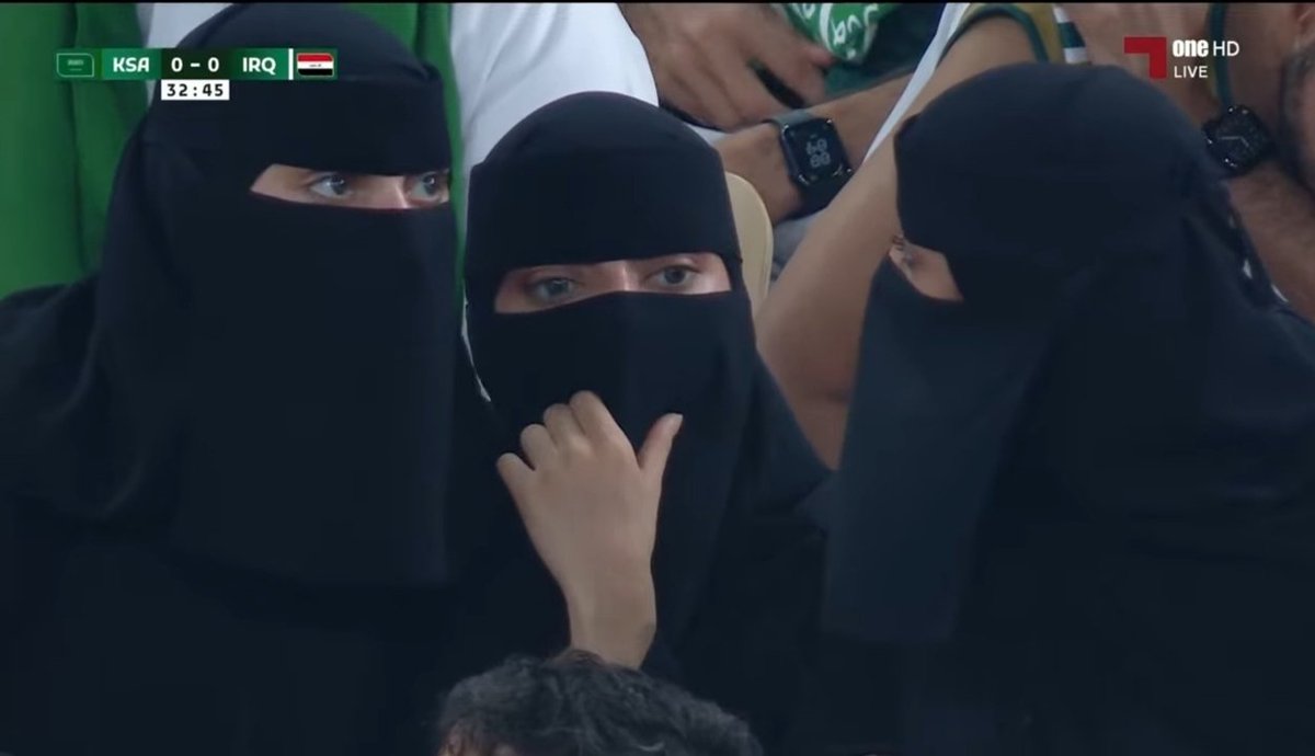 IraqReborn's tweet photo. عود يعني شنو هاي اذا مستحيات المن جايات https://t.co/zwLm4QeWVC