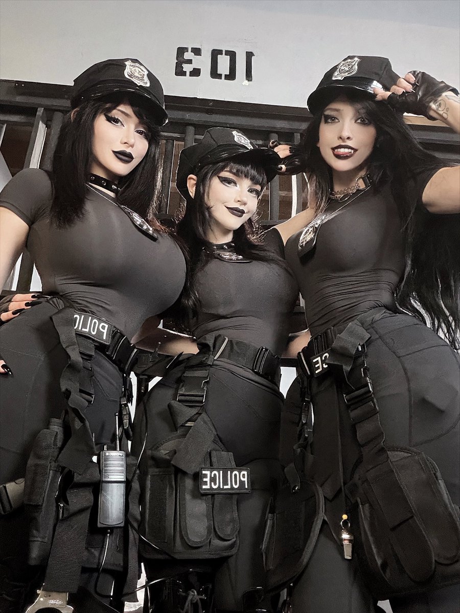 pinkchyu's tweet photo. Goth police here. This is quite possibly emo and they’re all under arrest for being cuties having fun https://t.co/GtOAxNaE8L