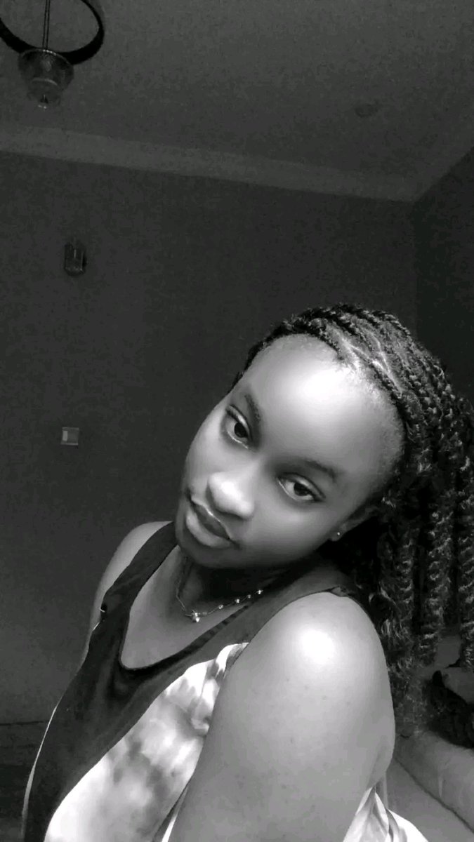 Divine__22's tweet photo. It not about beauty 

But the personality https://t.co/GjqU7Y8wSv