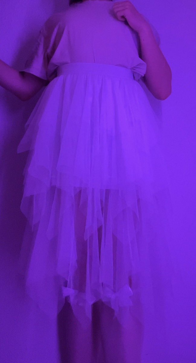 SolarLumi's tweet photo. I really need to get myself a pair of wings and put them on my back..sorry for my shirt looking so bad in the second pic 

#femboy https://t.co/HIwNfClrOG
