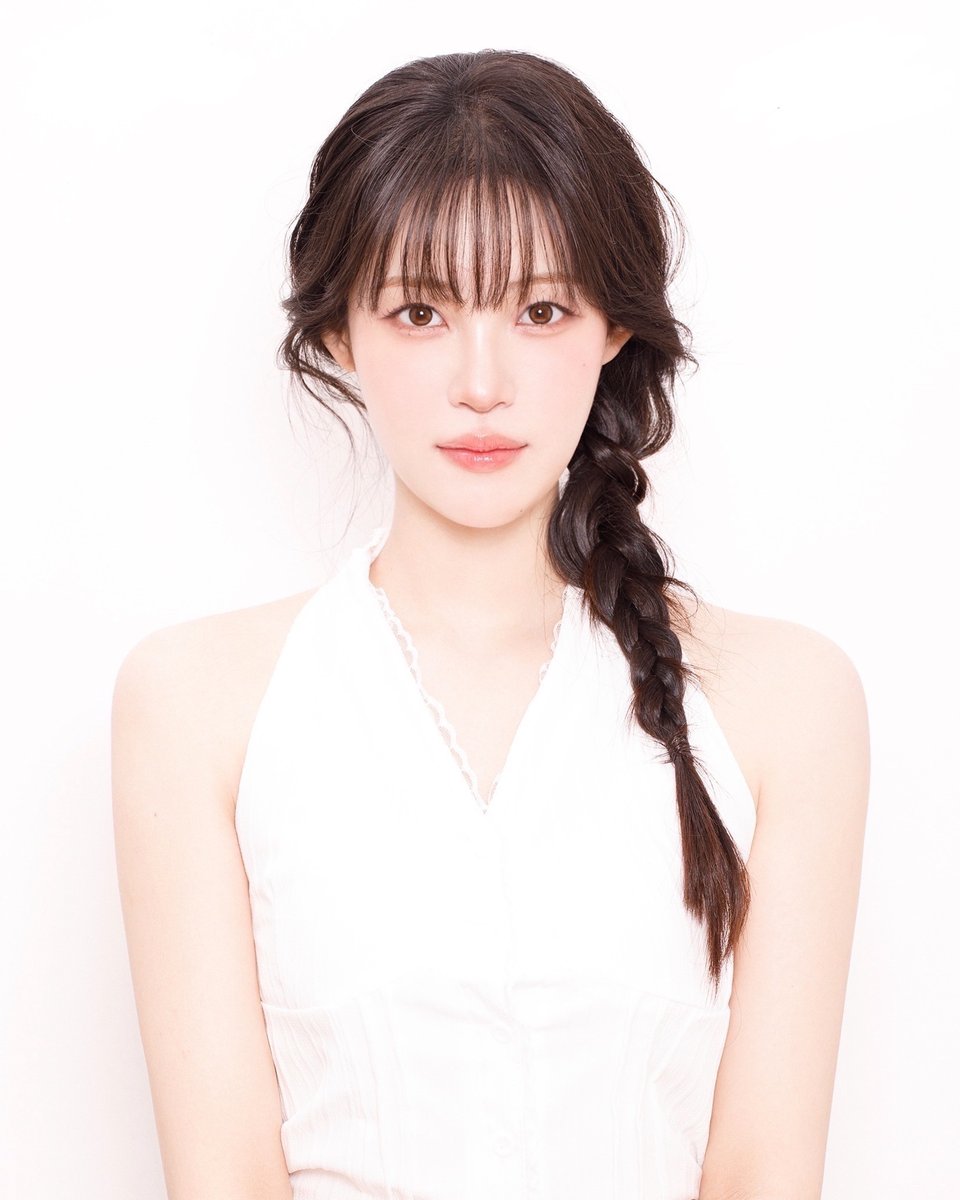 Ieokit_official's tweet photo. #1 YUJIN

#IEOKIT #이어킷 https://t.co/CdLys32B1l