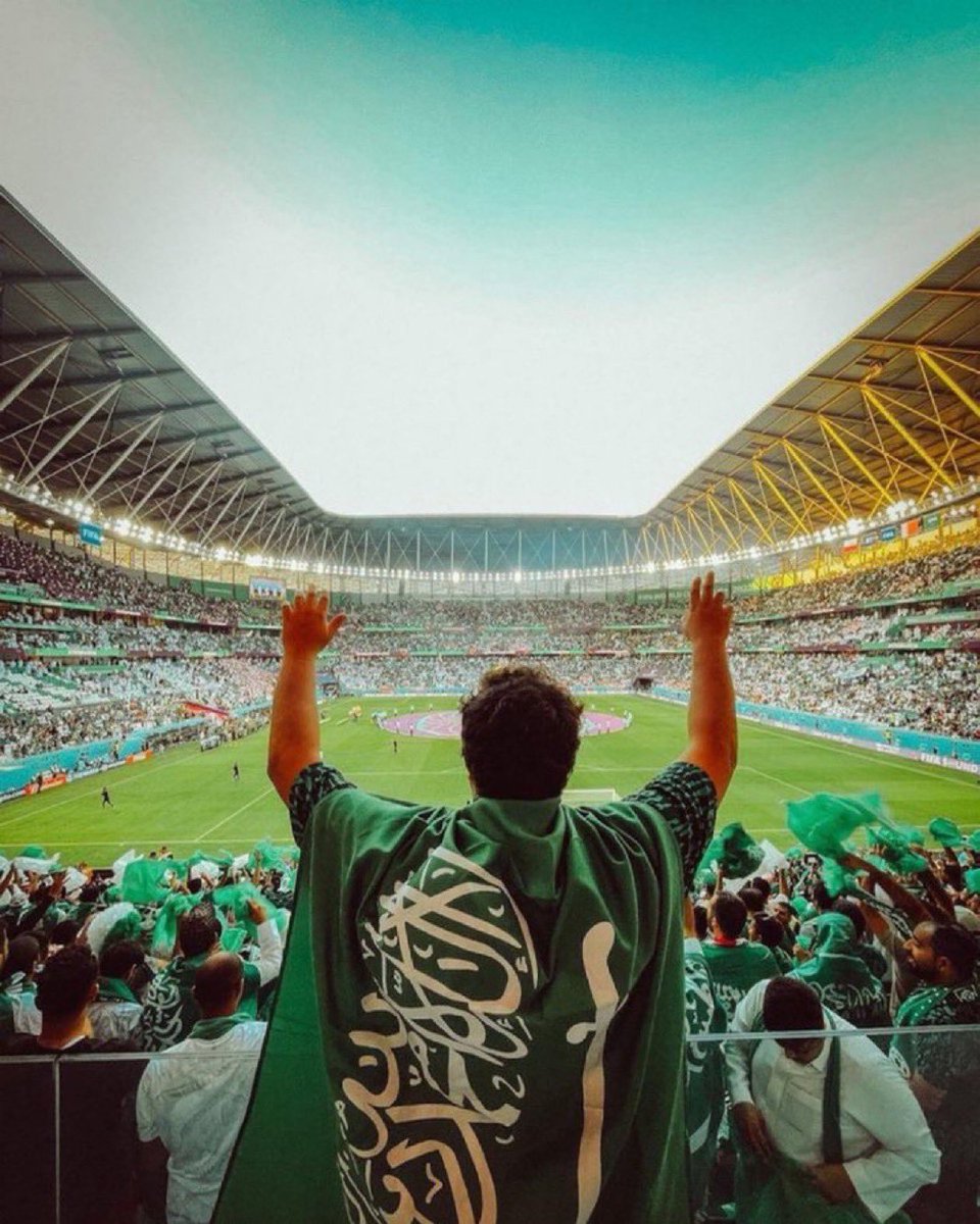 A__beerr0's tweet photo. @snbalahli راية خضراء رفرفت في سماء المجد 💚🇸🇦💚
اللهمّ يديم أفراحنا، ويرفع رايتنا في كل المحافل💚🇸🇦💚

…

تم 
@snbalahli 

#snb https://t.co/tP8ffU2lYF