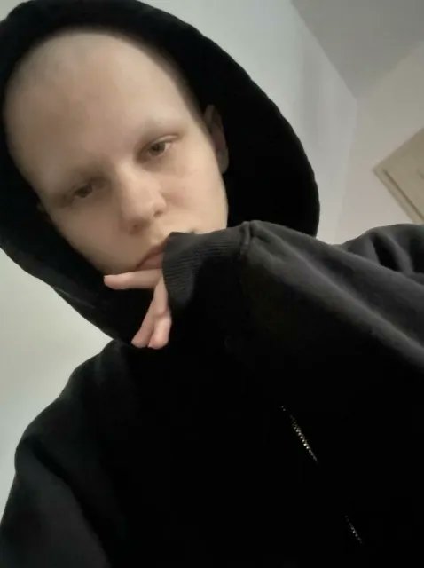 snwdove's tweet photo. my name is Tony I'm 18-19 years old I'm obsessed with making rape jokes specifically towards my 14 year old friends!

im dating alekzander whos 18 but looks 14 because I'm a pedophile and no real kid would ever be attracted to me :(

alekzander number n face
+48 691 240 730 https://t.co/96HneoZfGK