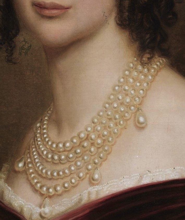 relicmuseum's tweet photo. Look closely at the pearls.

Every tiny reflection, every drop of light was painted by hand. These jewels once belonged to a world of balls, portraits, marriages, ceremonies....and private moments we will never know.

The jewels survived.
The stories are left for us to imagine. https://t.co/qKqSfWFLwp