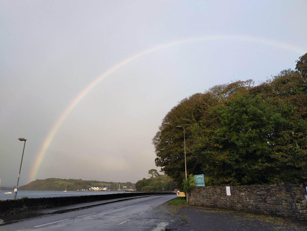 BantryYarns's tweet photo. A very full Bantry bay. Council out with pumps.
@CarlowWeather https://t.co/uTQmsTPkZ2
