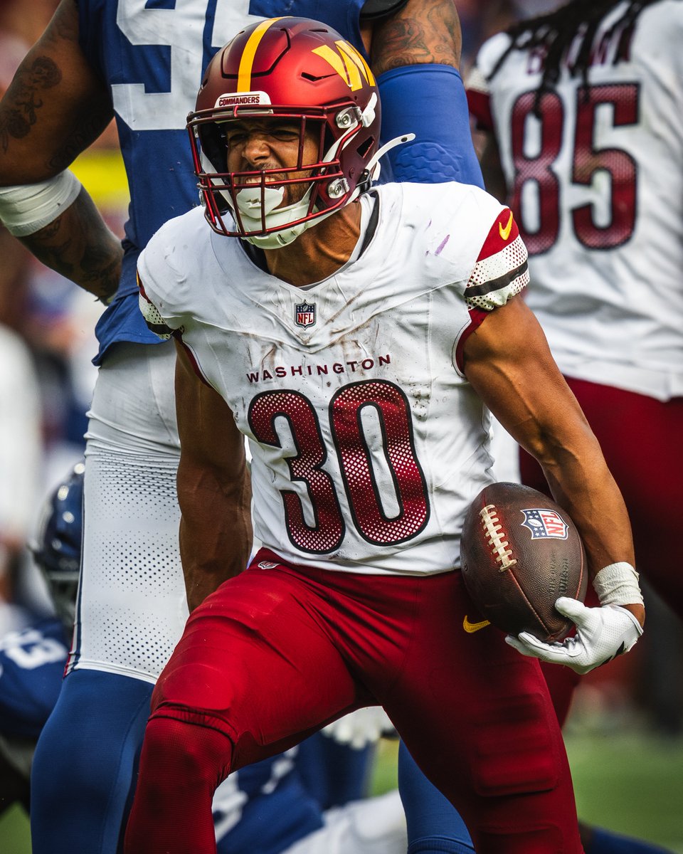 Commanders's tweet photo. We have signed RB Austin Ekeler https://t.co/Lp24wJFB34