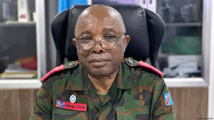 NimiVictoire's tweet photo. Conseil de sécurité : Kigali exprime ses préoccupations sur le retour du général-major Sylvain Ekenge. https://t.co/tvZMeAzkis