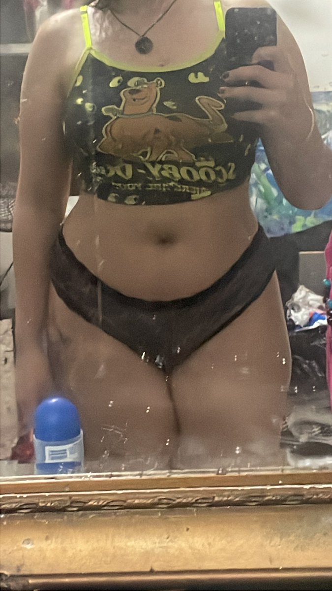 Dane1sdead's tweet photo. Here’s some goodnight bloated #fatspo for you all #edrtwt #shedtwt anyhoo sleep well everyone I’ll be back in the morning https://t.co/vhb52GgVyp