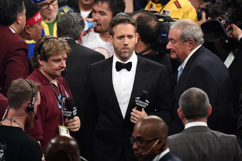 inboxxxing's tweet photo. "Max Kellerman was blunt and honest about the sport. Warts and all, he was seemingly willing to put it ahead of himself."
What changed aye?
https://t.co/Yak5gi0RQq
#ZuffaBoxing, #MaxKellerman, #DanaWhite, #TheRing and #AliAct https://t.co/XXobq5fpZM