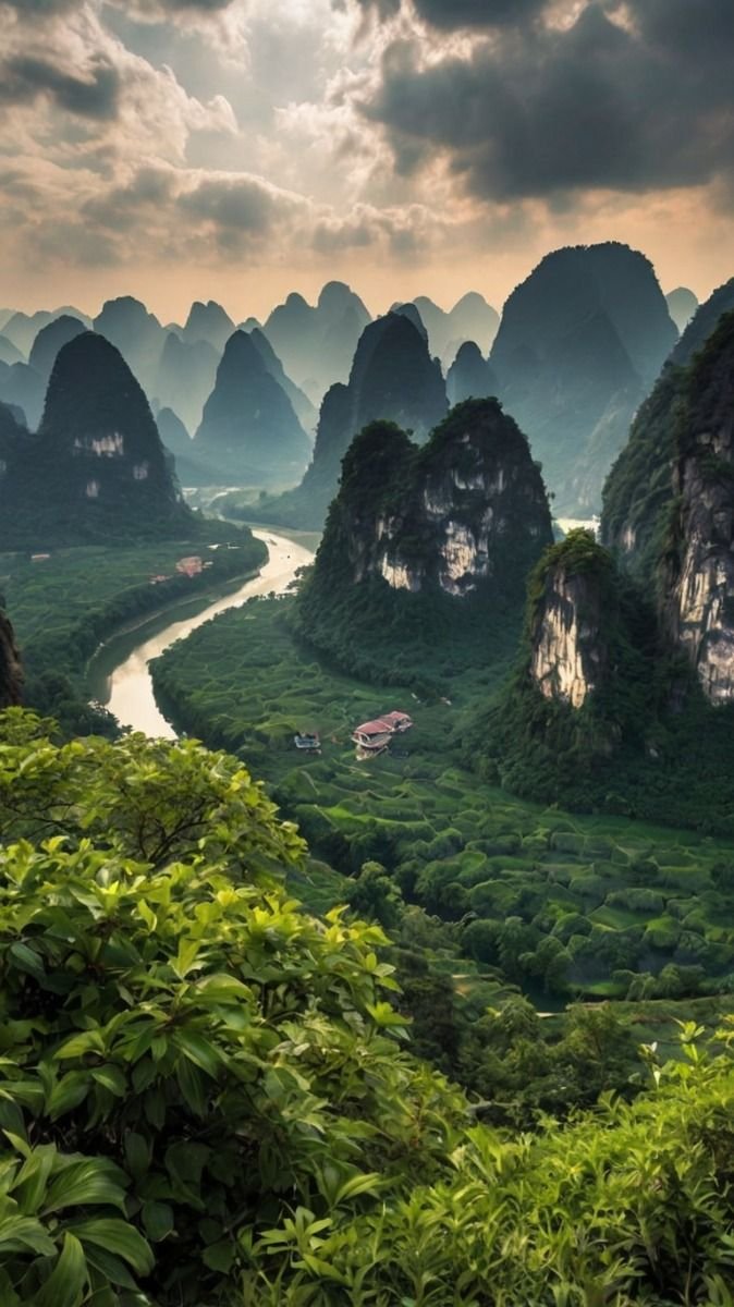 reminiscinbby's tweet photo. Guilin Mountains, China https://t.co/hQ16z8NQ1W