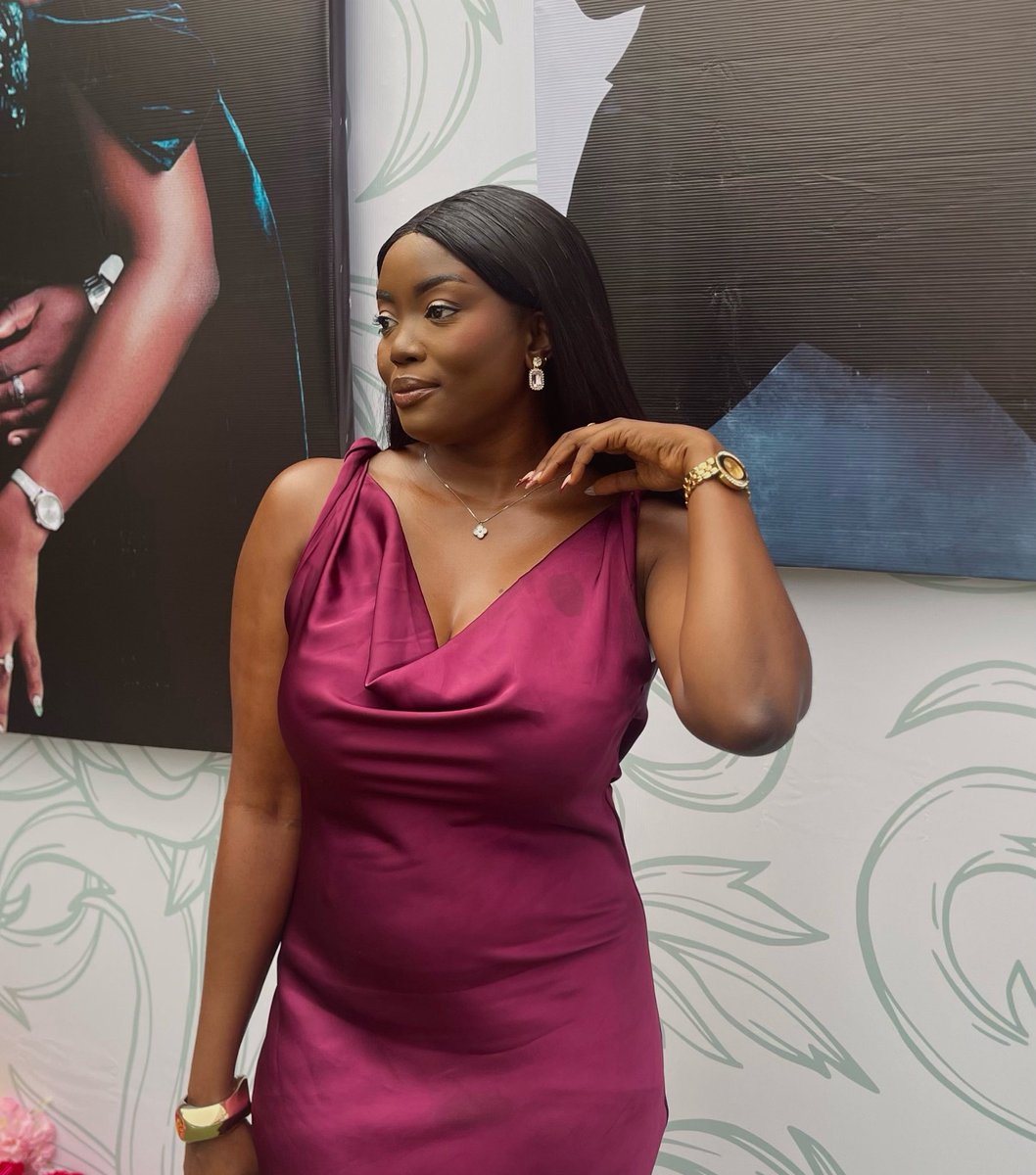 nime_udoh's tweet photo. Fine wine 🌸 https://t.co/lO9YsJGX68