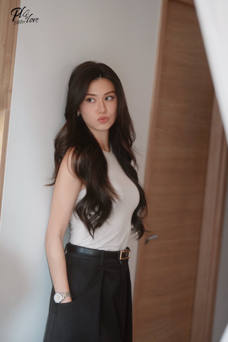 LenaMiu_CH3's tweet photo. ทำดีๆ แม่ๆแทบไม่เหลือแล้วคุณภึม

#PlsLoveรักได้ไหม ทุกวันศุกร์  | เวลา 20:30 น.
ดูทีวีกด 33 ดูออนไลน์ที่ 3Plus
ย้อนหลัง 22.00น. | 3Plus Premium,  iQIYI 
#LenaMiu #ลีน่าหมิว https://t.co/MmQDgjCSY0
