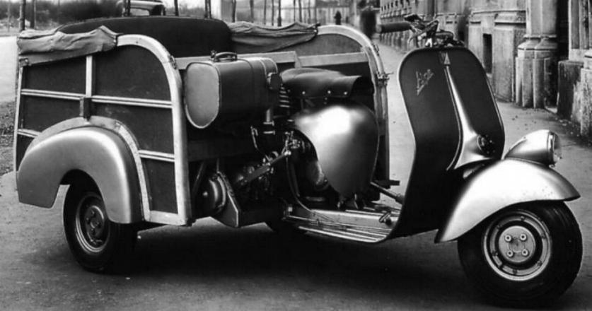 UltimativCars's tweet photo. #Piaggio (#Italia|n company, best known for the Vespa-#scooter, many motorbikes & the #3wheeler-pickup #Ape) isn't only a two-wheel-producer; they're also making smaller vehicles, like the #Porter (s. 1992) & the #Quargo (2007-16).
But, their 1st car was the #Vespa400 (1957-61). https://t.co/KTQod99yYT