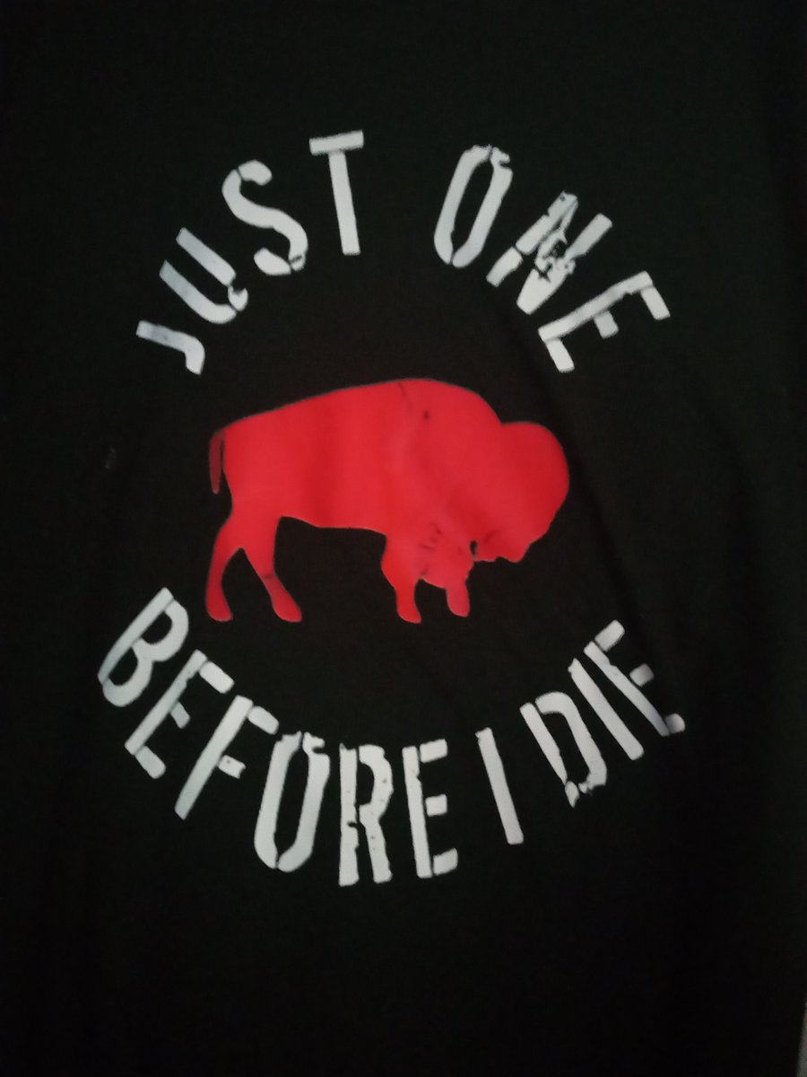 LynneGweeney's tweet photo. Odell  is out  @Giants

AG is out of his fucking mind 
    (Gee ... Noooooooo)

I'm out  @nyjets ....  finally... 

 And this time    I mean it ! 

              I'm joining the herd ... 

               GO  @BuffaloBills  !!! https://t.co/Thq6ZDbmeg