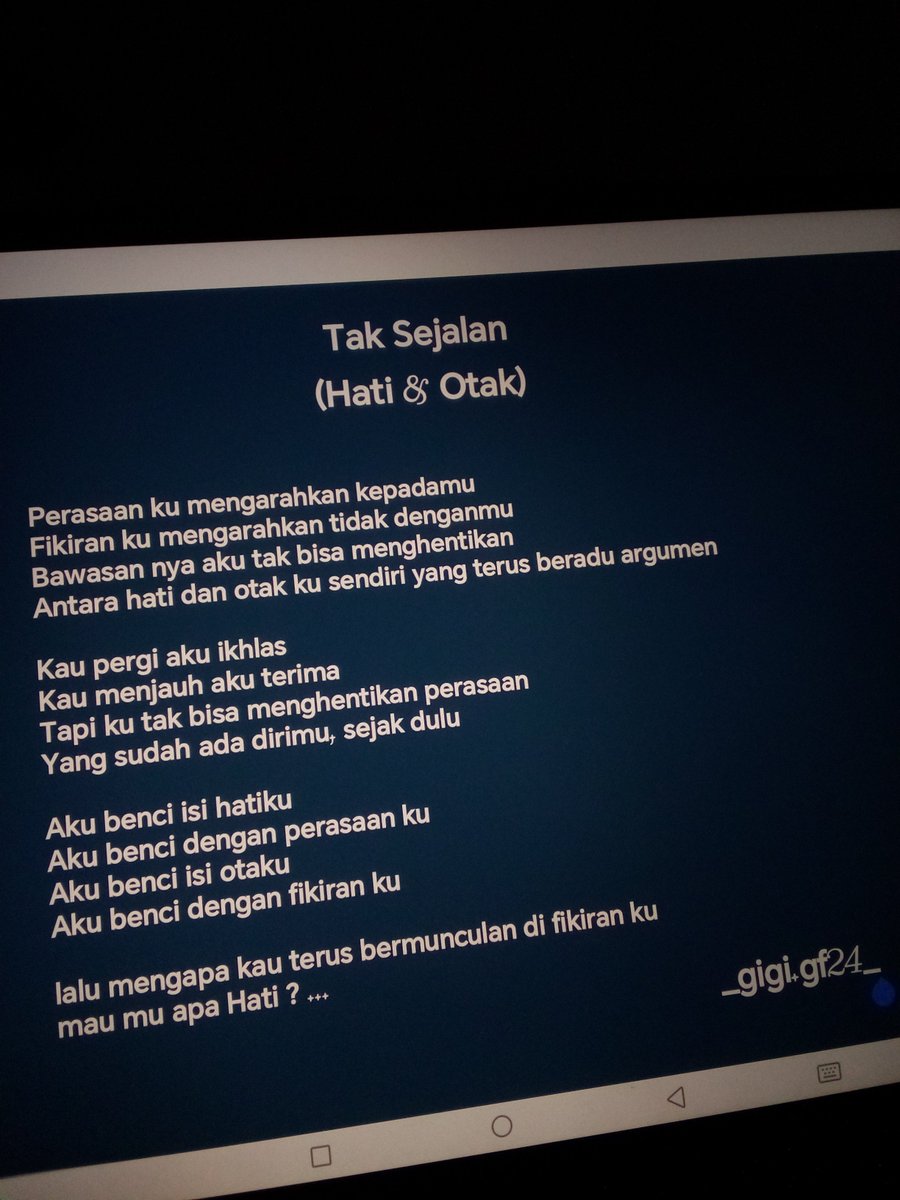 gemoy_kuh's tweet photo. aku kalau gabisa tidur malem ngapain ?? bikin puitis aja keluarin isi hati WKWKWKWK https://t.co/OeMMLUu1cv
