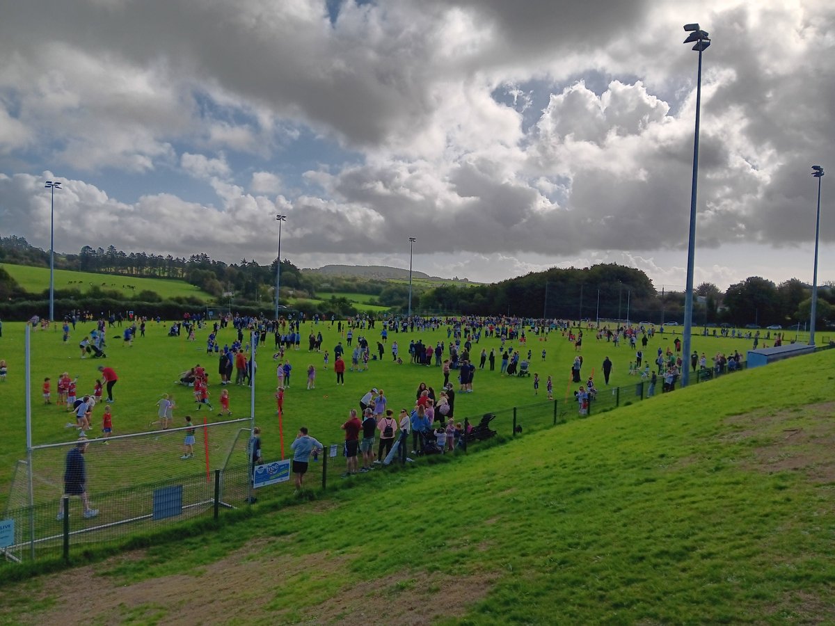 WaterfordGAACG's tweet photo. On behalf of #DèiseÒg, a massive thank-you to all involved with last Saturday's memorable @KilmacthomasGaa @wellkidsgaa Football FUN Blitz, what a fantastic occasion in the glorious sunshine, the atmosphere, energy and excitement was second to none and everyone really enjoyed it! https://t.co/J8OxCF8j8G