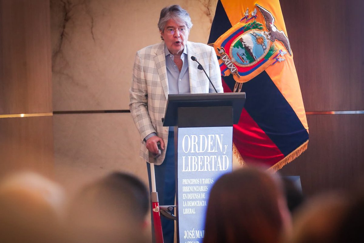 LassoGuillermo's tweet photo. Hoy presentamos en Guayaquil “Orden y libertad”, el libro de mi amigo José María Aznar, en la UEES, junto a la Fundación Ecuador Libre.

Conversamos sobre libertad, democracia y los desafíos políticos, económicos, sociales y tecnológicos de nuestro tiempo.

Seguiré defendiendo la libertad, la institucionalidad y las reglas de una sociedad abierta. Gracias a todos por su asistencia.
