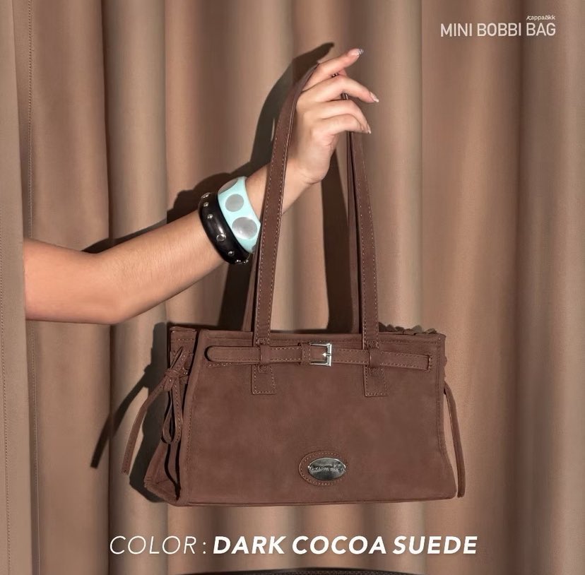 dhirtersress's tweet photo. ส่งต่อ Defect kappa mini bobbi dark cocoa suede 500฿ รวมส่ง ไม่เคยใช้ สนใจดูเพิ่มเติมdmได้เลยนะคะ #ส่งต่อ #ส่งต่อกระเป๋า #กระเป๋า #kappabkk #ส่งต่อkappa #ส่งต่อกระเป๋ามือสอง https://t.co/yzeZCxRmNV