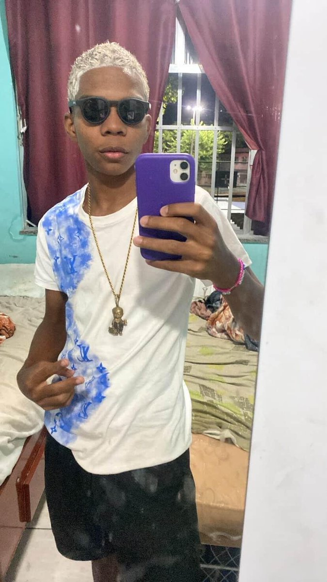 lorranbruxo's tweet photo. só agradecer a Deus por Tudo que ele fez por mim, por mais um ano de vida 🥳🙌🏾🫶🏾 https://t.co/xim3hei6Ov