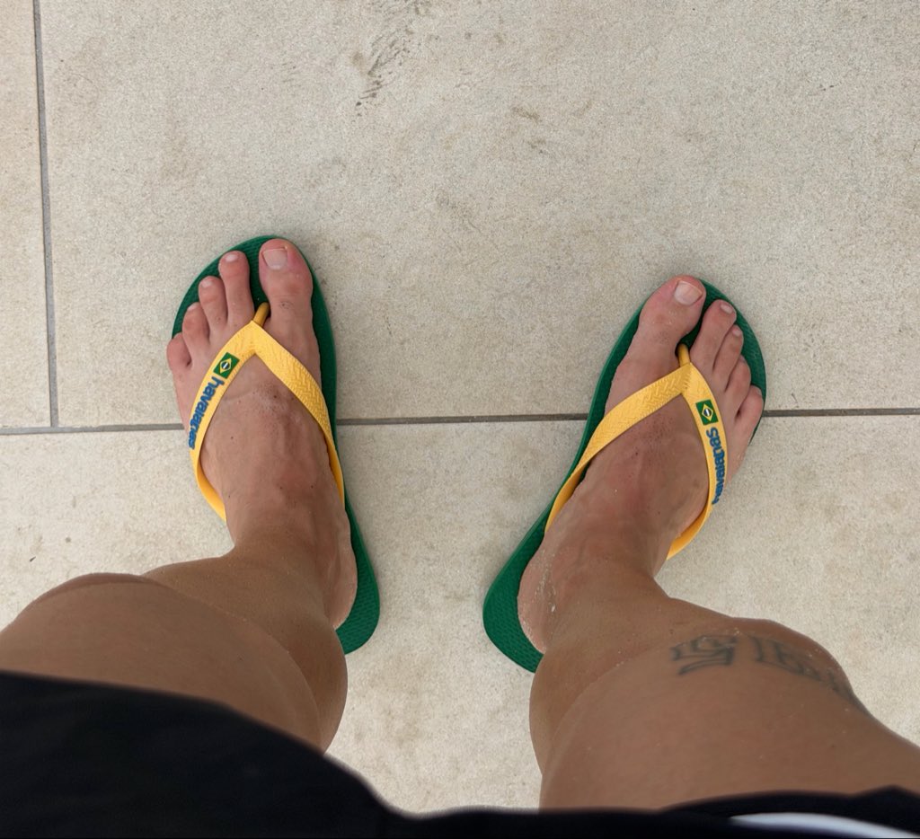 itsmirkov's tweet photo. i miss summer already https://t.co/EAzCa65SeC