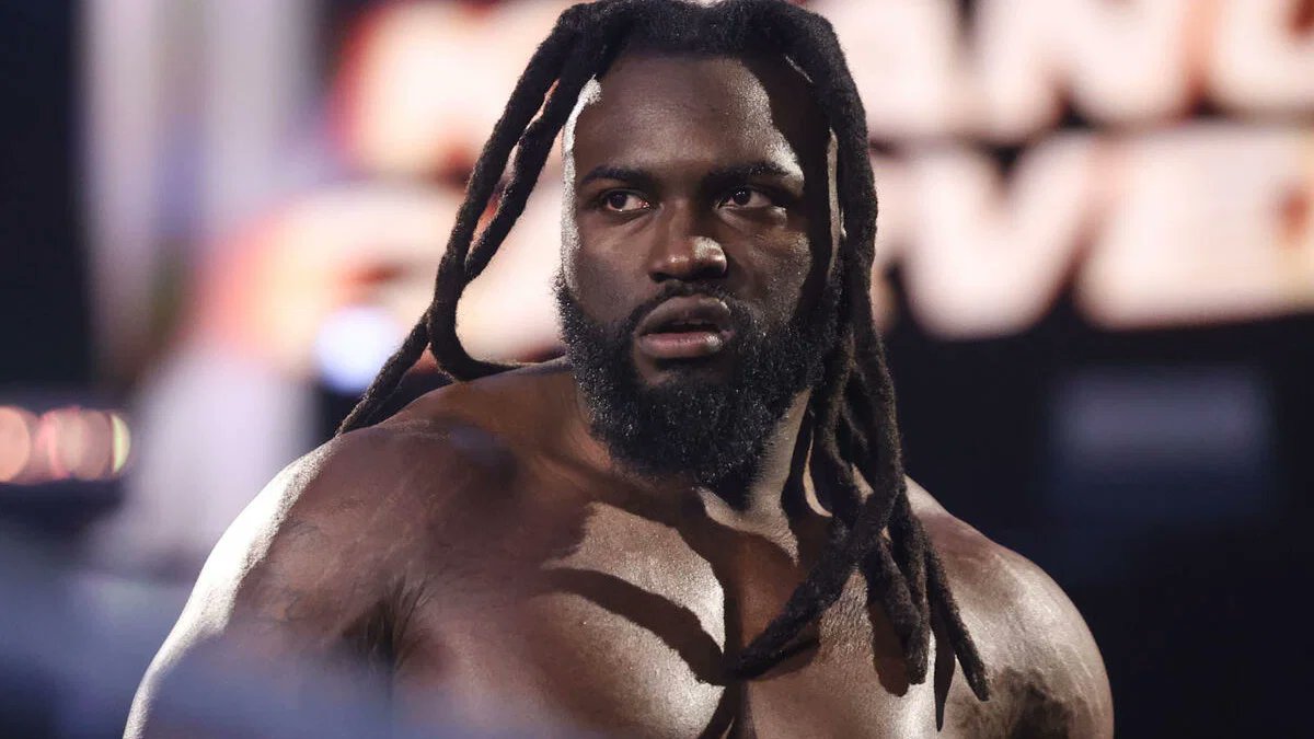 Fightful's tweet photo. Keanu Carver (Kevin Robertson) , is under an order of protection to stay away from and not contact another NXT talent who filed a petition against him. The other NXT talent filed the petition in a Florida court earlier this month, alleging that Robertson stalked and harassed that person.

According to the petition, it alleges that the petitioner and Robertson dated and that the relationship recently ended. In the days that followed the breakup, Robertson allegedly made a series of unwanted visits to the petitioner’s home and made unwanted calls to the petitioner, as many as 44 times in one day.

(@iamjohnpollock and @BrandonThurston of @POSTwrestling)