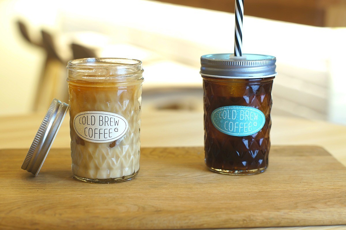 LASHAWNESAz00's tweet photo. Nueva experiencia de café cold brew con notas cítricas y cremosidad suave, perfecta para tus maanas refrescantes! https://t.co/VkVu1pD15F