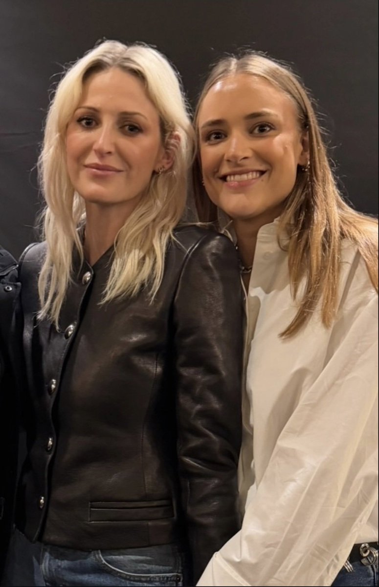 EricTheEmilyFan's tweet photo. Seeing Emily and Celia together makes me so happy 🥹 They deserve everything ❤️ https://t.co/3SbohN1N9I