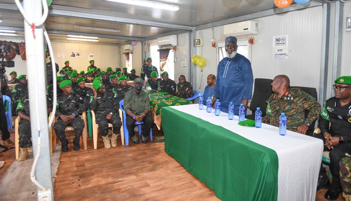 gedo247's tweet photo. @aussom_ chief Amb. El Hadji Ibrahima Diene visited the mission’s Sector 2 headquarters in #Kismayo accompanied by the force commander and senior officials.
The delegation met #Kenyan troops and AUSSOM chief Amb El Hadji Ibrahima Diene visited
#AUSSOM #Kenya #Kismayo #Sector2 https://t.co/djd5yiJtja