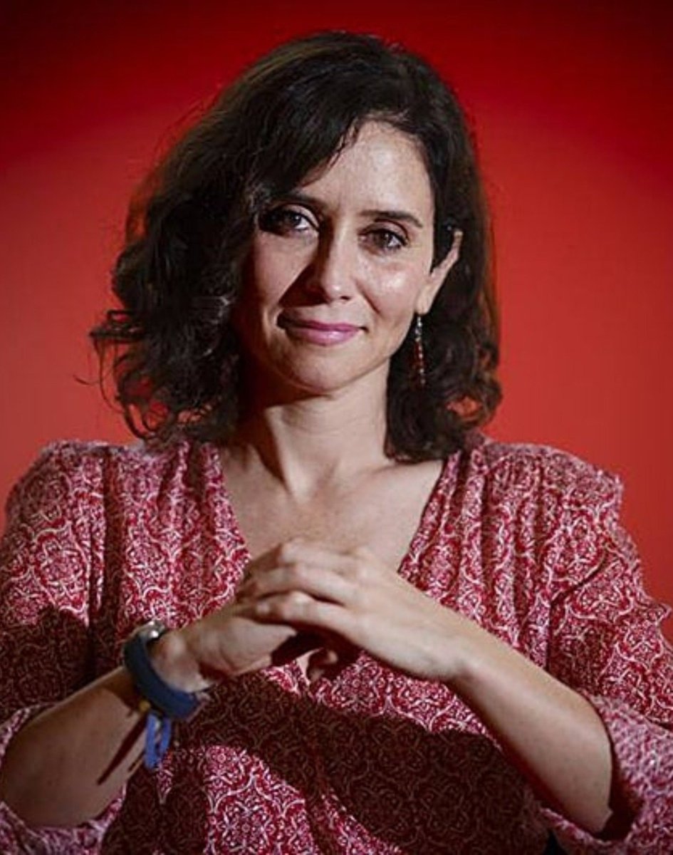 Formula_Music's tweet photo. ¿CON QUIÉN TE QUEDAS? 🤔

🔄 Isabel Ayuso (Comunidad de Madrid)
❤️ Salvador Illa (Cataluña) https://t.co/dfyCwRb2Jy