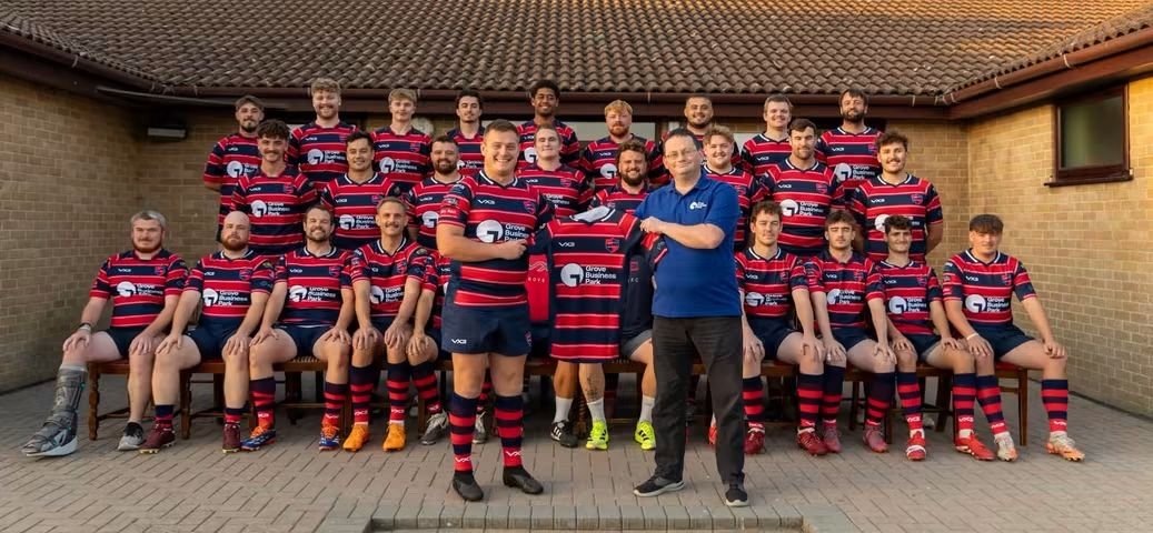 GroveRFC's tweet photo. SPONSOR SHOUT OUT!

A huge thank you to our main shirt sponsor for this season, Grove Business Park! Grove Business Park

Grove Business Park proudly sponsors both our Senior teams and our Minis &amp; Juniors, supporting players right across Grove RFC. https://t.co/gx21jcedhM