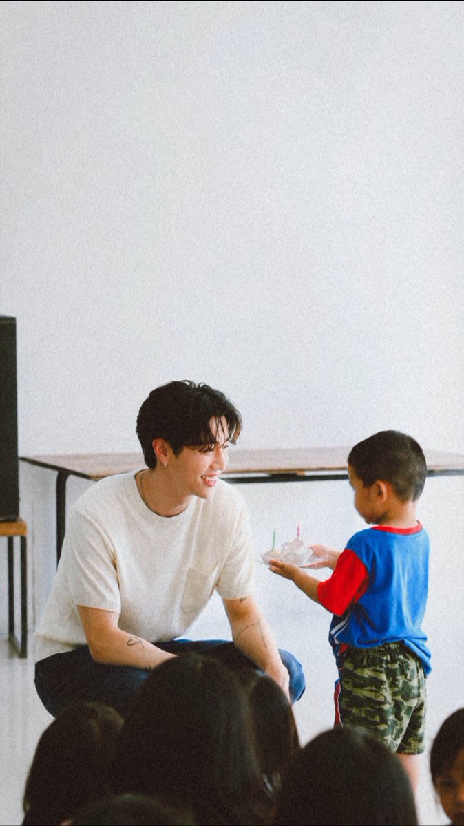 homescreenedit's tweet photo. Mark Tuan Wallpapers 

#marktuan #tuanyien #got7 #igot7 #ahgases @marktuan @DNAmngmnt https://t.co/gls1OzIYWI