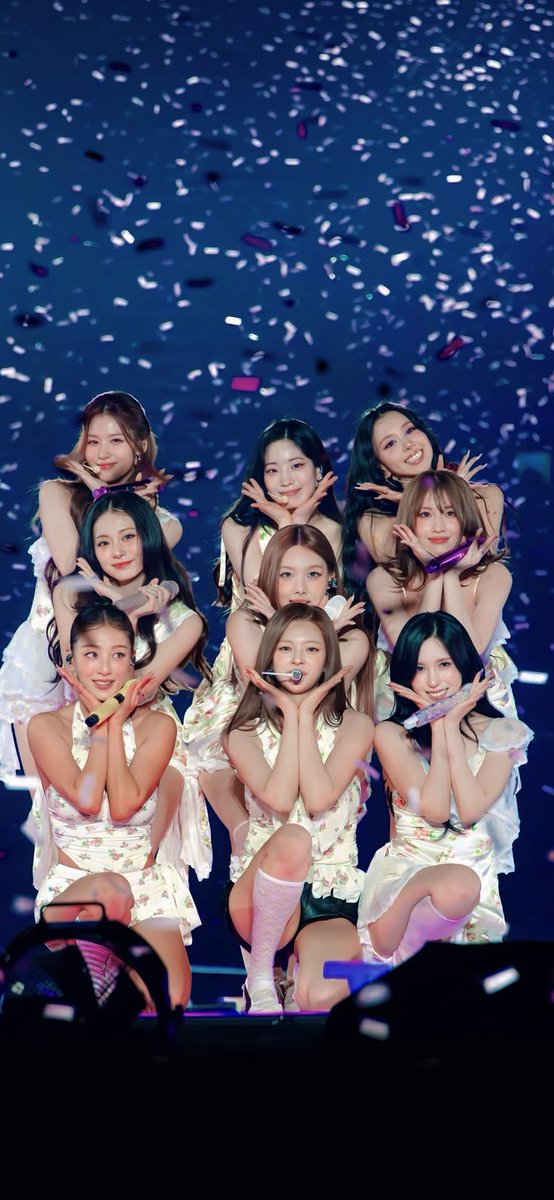 OLTSupport's tweet photo. 🚨 Alok (Brazilian DJ) collaboration with TWICE is set to be released on October 3rd . The song seems to be called "Bye bye inhibitions"

"03/10〈바이 바이 인히비션스〉 피처링 트와이스. 🇧🇷🇰🇷 https://t.co/TMsOPyxlrg