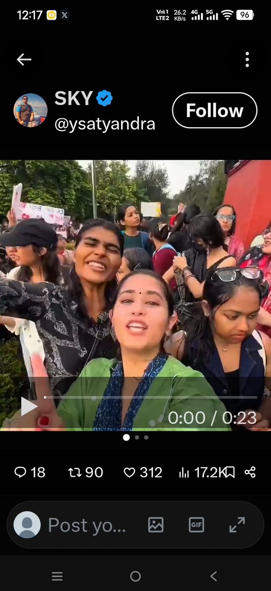 utkarshsineb2d's tweet photo. @ysatyandra Mujhe to is haramzadi ke Munh per jute Marne Ka man kar raha hai yah Jo Hari Wali Hai yah to MHA bahut hi madrachod Aurat hai https://t.co/UPNahCn0he