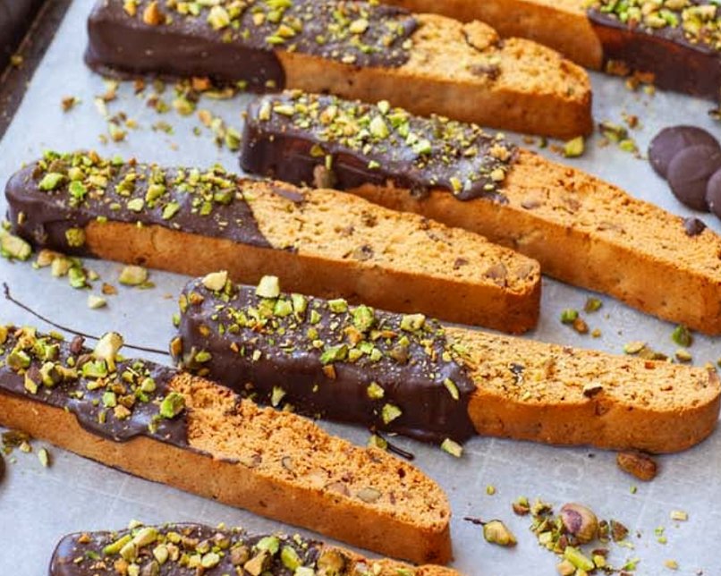 unpodiblu's tweet photo. ❇️ Chocolate and Pistachio Biscotti for #BiscottiDay!
#recipe https://t.co/kYJieOuiI8 https://t.co/SJX61CYFaK