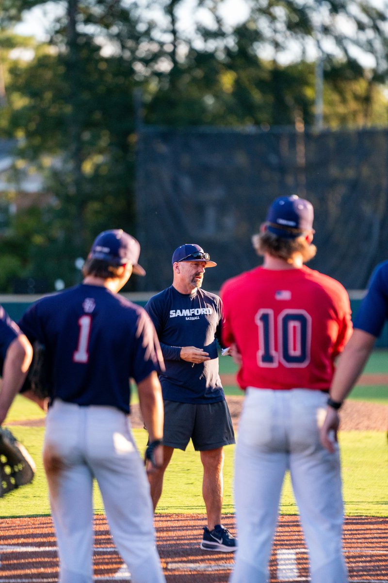 SamfordBaseball's tweet photo. A few 📸from yesterday's first fall practice! 

#SetTheStandard | #AllForSAMford https://t.co/5xGMy4RU8R