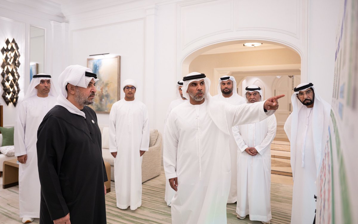 HamdanBinZayed's tweet photo. اطلعنا اليوم على آخر الاستعدادات للدورة الثامنة من معرض أبوظبي الدولي للقوارب 2026 الذي تنظمه مجموعة أدنيك، والذي يواصل ترسيخ مكانة أبوظبي وجهةً عالمية للفعاليات البحرية المتخصصة، ومنصة تجمع أبرز الشركات والخبرات والابتكارات من مختلف أنحاء العالم.
ويعكس الزخم المتنامي الذي يحظى به معرض أبوظبي الدولي للقوارب عاماً بعد عام، وما يستقطبه من علامات تجارية عالمية ومشاركات محلية وخليجية ودولية نوعية، المكانة الرائدة لإمارة أبوظبي على خريطة كبرى الفعاليات العالمية المتخصصة في الأنشطة البحرية.