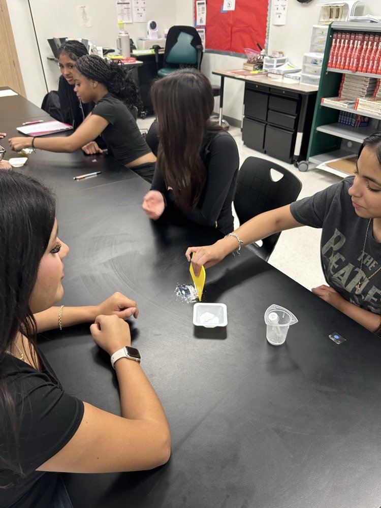IowaColonyHS's tweet photo. 🧪☀️ Science in action! Our CTE Health Science students are exploring compounds and putting their knowledge to the test by creating their own sunscreen! Learning chemistry, applying real-world skills, and having fun along the way! 🧴🔬 #ICHS #CTE #HealthScience #Trailblazed https://t.co/LL56FkpFIY
